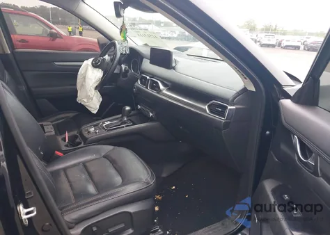 2021 Mazda Cx-5 Touring z USA, uszkodzony, nr VIN JM3KFBCM2M1313074